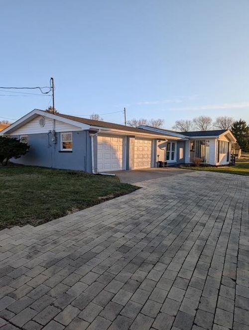 708 Peace Point Rd, Bethany, WV, 26032-2070 | Card Image