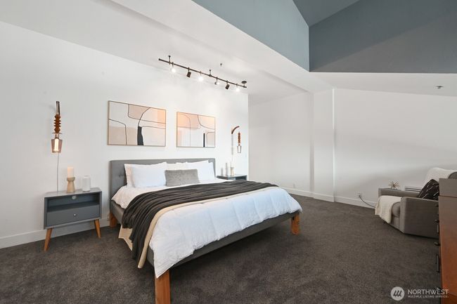 APT-517 - 526 1 St Ave S, Condo with 2 bedrooms, 2 bathrooms and 3 parking in Seattle WA | Image 18