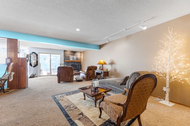 19 Sunrise Way, Home with 3 bedrooms, 3 bathrooms and 4 parking in Priddis Greens AB | Image 42