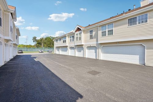 4309 Whispering Hls, Chester, NY, 10918-1573 | Card Image