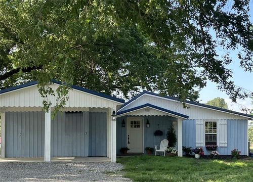 2295 Hayden Rd, Pea Ridge, AR, 72751-2427 | Card Image