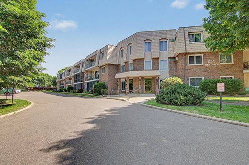 111-255 Westview Dr, West Saint Paul, MN, 55118-4513 | Card Image
