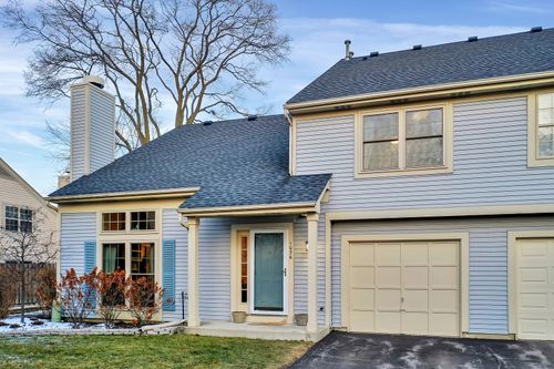 1036 N Knollwood Dr, Palatine, IL, 60067-2188 | Card Image