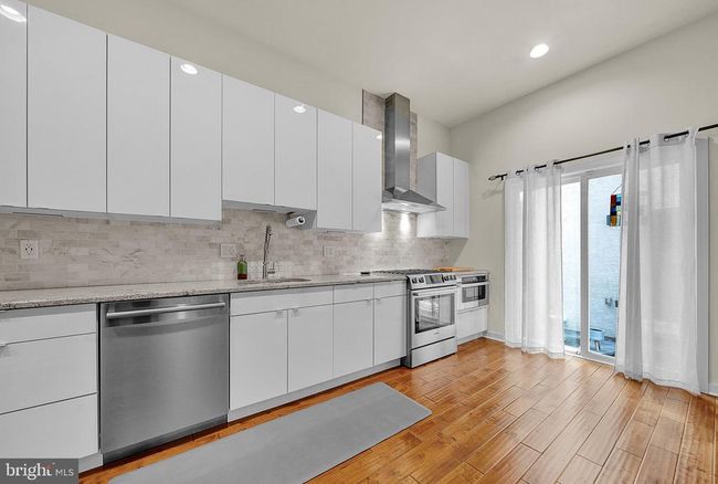 1007 S Randolph St, Townhouse with 4 bedrooms, 4 bathrooms and null parking in PHILADELPHIA PA | Image 18