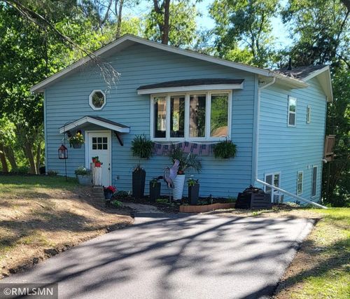 29990 Norelius Dr, Lindstrom, MN, 55045-8079 | Card Image