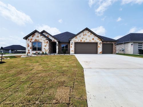 801 Golden Eagle Cv, Salado, TX, 76571-6681 | Card Image