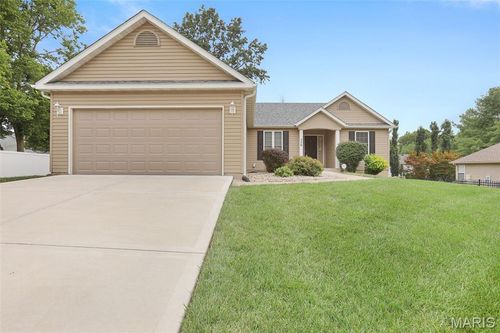 320 Willow Creek Dr, Edwardsville, IL, 62025-3160 | Card Image