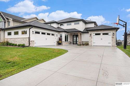 6720 N 289th St, Valley, NE, 68064-9506 | Card Image