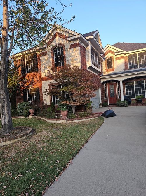 5156 Clydesdale Dr, Grand Prairie, TX, 75052-2564 | Card Image