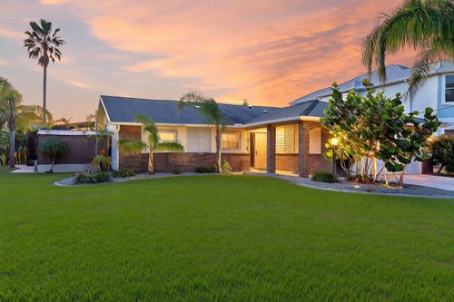 61 Comanche Ct, PALM COAST, FL, 32137-8933 | Card Image