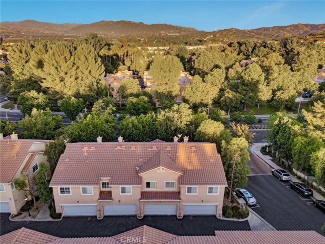 DESIRABLE PALISADES COMMUNITY | Image 45
