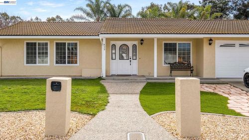 439 439 Hummingbird Ln, Livermore, CA, 94551 | Card Image