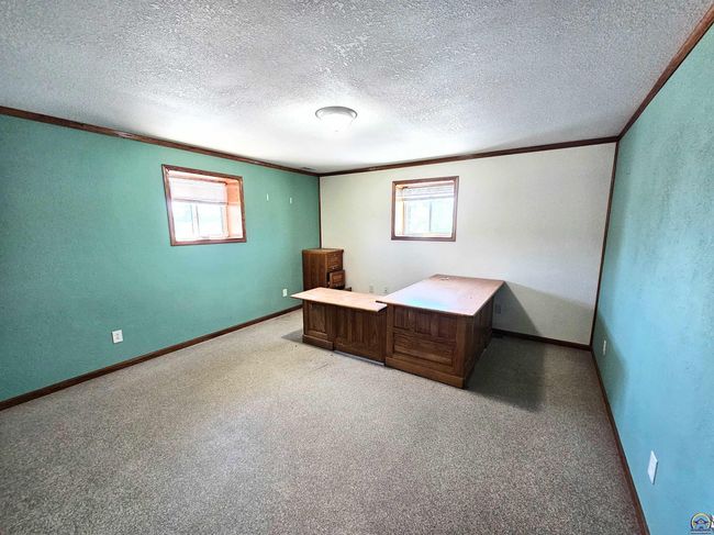 1705 Oregon St, Home with 0 bedrooms, 0 bathrooms and 4 parking in Hiawatha KS | Image 9