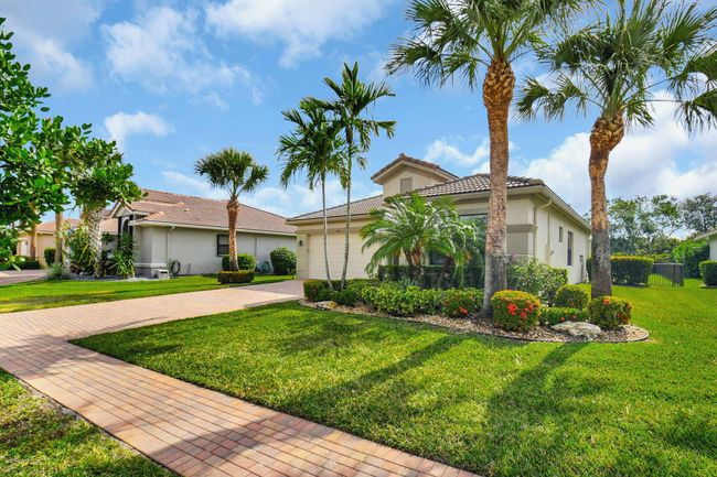 9380 Isles Cay Dr, House other with 2 bedrooms, 2 bathrooms and null parking in Delray Beach FL | Image 4