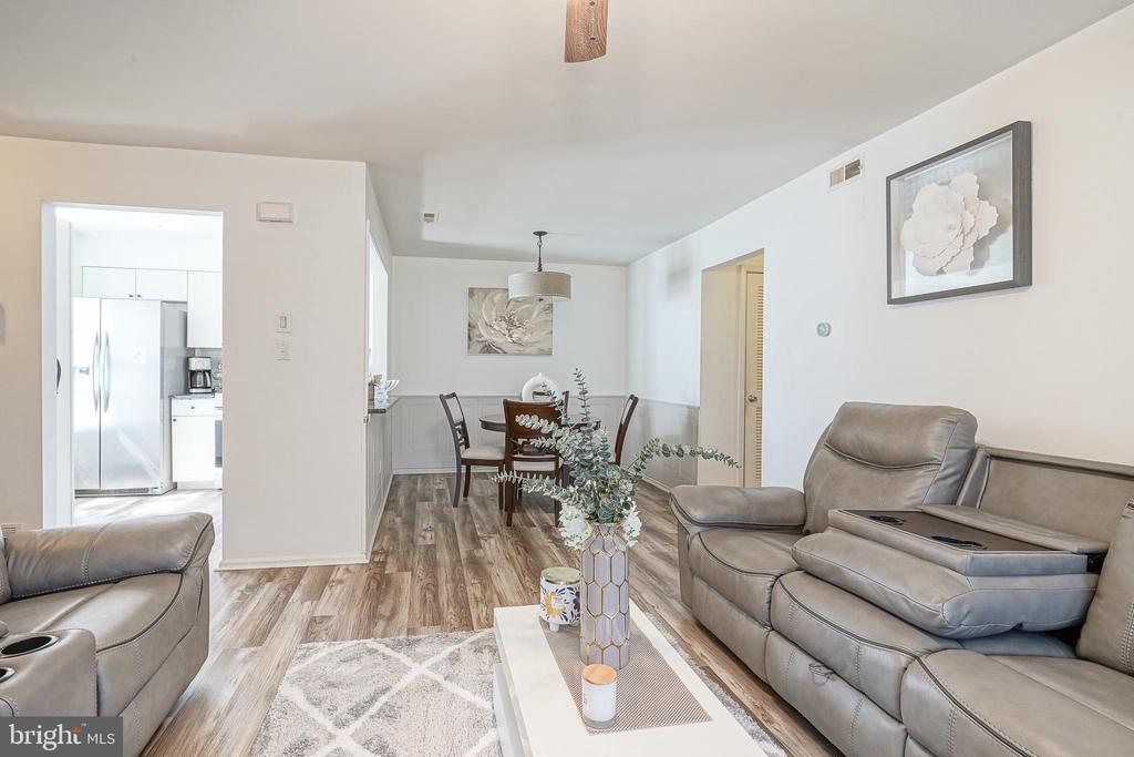 Residential in MOUNT LAUREL 5