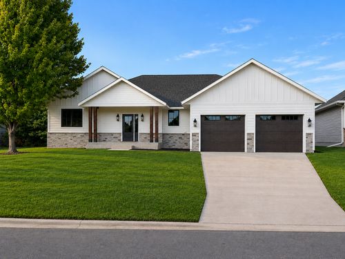 1215 Moorstone Dr Ne, Alexandria, MN, 56308-8981 | Card Image