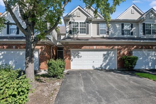 1690 Buckingham Dr, Des Plaines, IL, 60018-3600 | Card Image