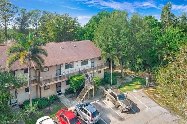 L201 - 5238 Treetops Dr, Condo with 2 bedrooms, 2 bathrooms and null parking in NAPLES FL | Image 24