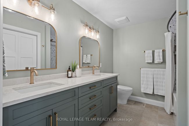 1056 Heenan Terr, House other with 4 bedrooms, 4 bathrooms and 6 parking in Manotick ON | Image 32