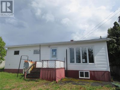 24 Master's Ave, House other with 3 bedrooms, 1 bathrooms and null parking in Grand Falls-Windsor NL | Image 3