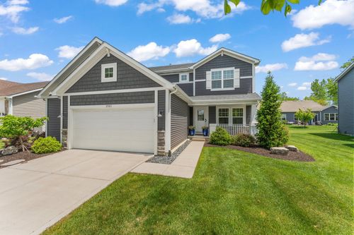 2585 Dunbar St, Chesterton, IN, 46304-3182 | Card Image