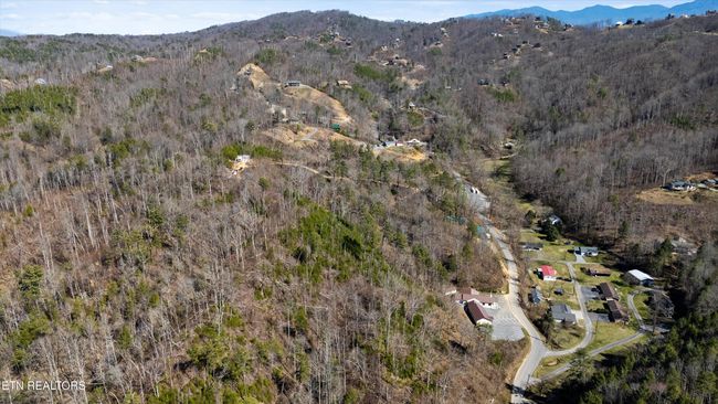 1205 Maples Manor Way, Home with 0 bedrooms, 0 bathrooms and null parking in GATLINBURG TN | Image 13