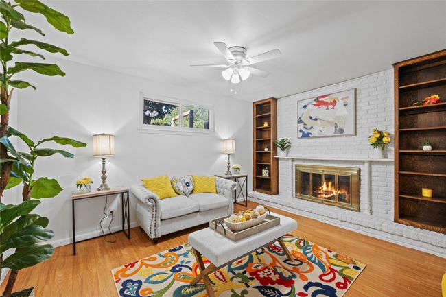 1203 Valley View Dr, House other with 3 bedrooms, 1 bathrooms and null parking in Arlington TX | Image 5