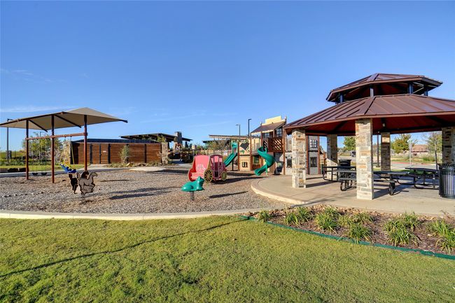 11221 Ranchera Dr, House other with 3 bedrooms, 2 bathrooms and null parking in Aubrey TX | Image 22