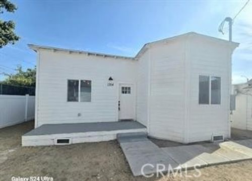 1350 E 94th, Los Angeles, CA, 90002 | Card Image