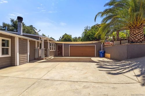 15415 Saint Lucy Ln, El Cajon, CA, 92021-2547 | Card Image