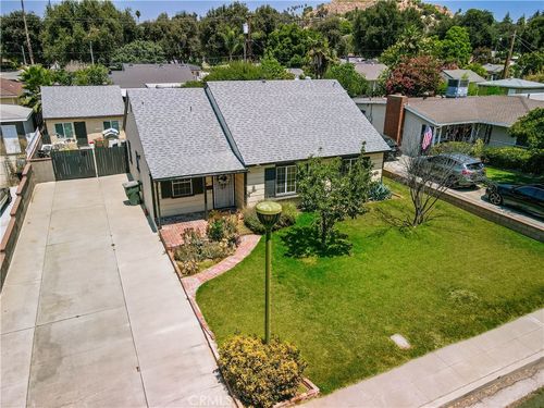3447 Mono Dr, Riverside, CA, 92506-2151 | Card Image