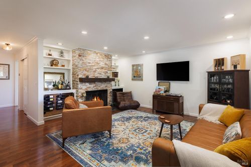 250 W Agua Caliente Road, Sonoma, CA, 95476 | Card Image