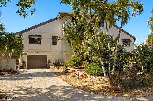 974 Greenwood Ct, Sanibel, FL, 33957-3631 | Card Image