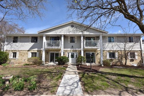 2-1300 E Decorah Road, West Bend, WI, 53095 | Card Image