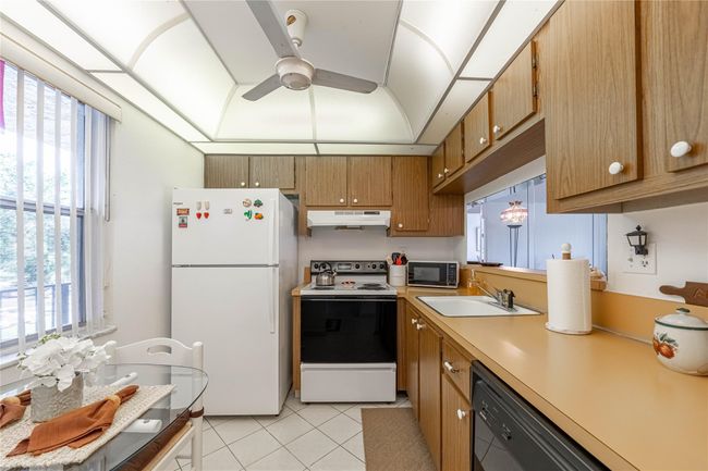 APT-302 - 9401 Lime Bay Blvd, Condo with 1 bedrooms, 1 bathrooms and null parking in Tamarac FL | Image 8