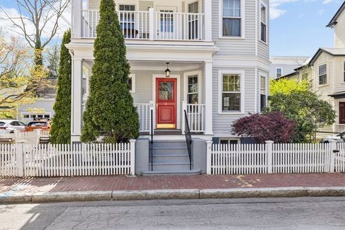 1-11 Wright St, Cambridge, MA, 02138-1732 | Card Image
