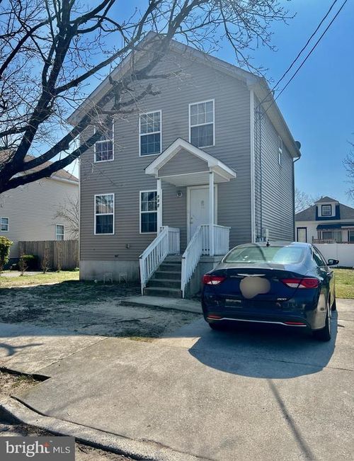 137 W Greenfield Avenue, PLEASANTVILLE, NJ, 08232 | Card Image