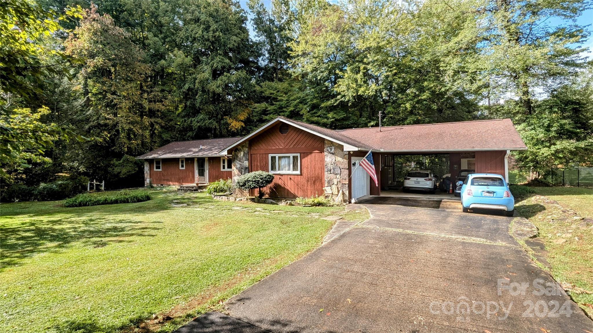 Dogwood Dr, Andrews, NC 28901