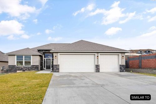 7132 W 31st Pl., Kennewick, WA, 99338 | Card Image