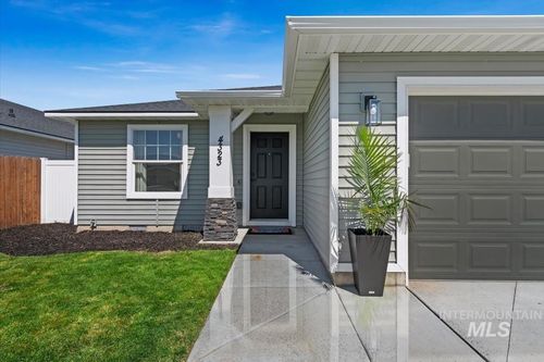 4323 Bainbridge St, Caldwell, ID, 83607-4510 | Card Image