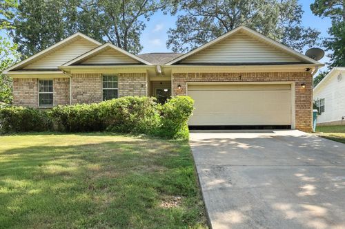 7 Lehigh Ct, Little Rock, AR, 72204-4336 | Card Image