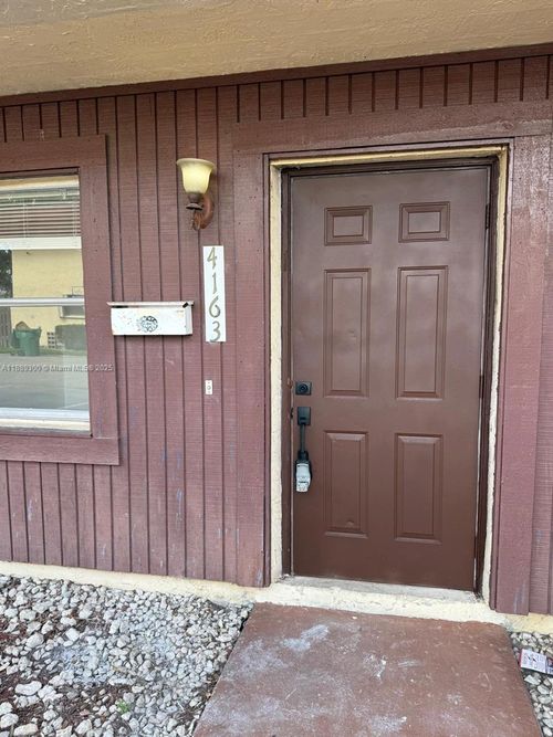 108-4163 Sw 66th Ter, Davie, FL, 33314-3335 | Card Image