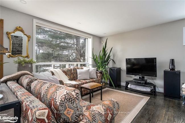 110 Craigleith Rd, House other with 3 bedrooms, 2 bathrooms and 4 parking in Blue Mountains ON | Image 6