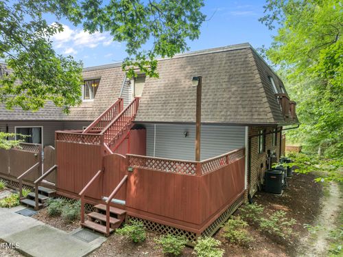 365 Summerwalk Circle, Chapel Hill, NC, 27517 | Card Image