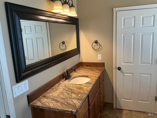 1852 E 4400 N, House other with 3 bedrooms, 3 bathrooms and 3 parking in Buhl ID | Image 17