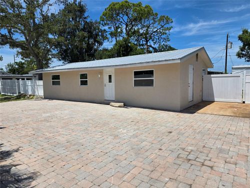 503 Olive Ave, NOKOMIS, FL, 34275-2902 | Card Image