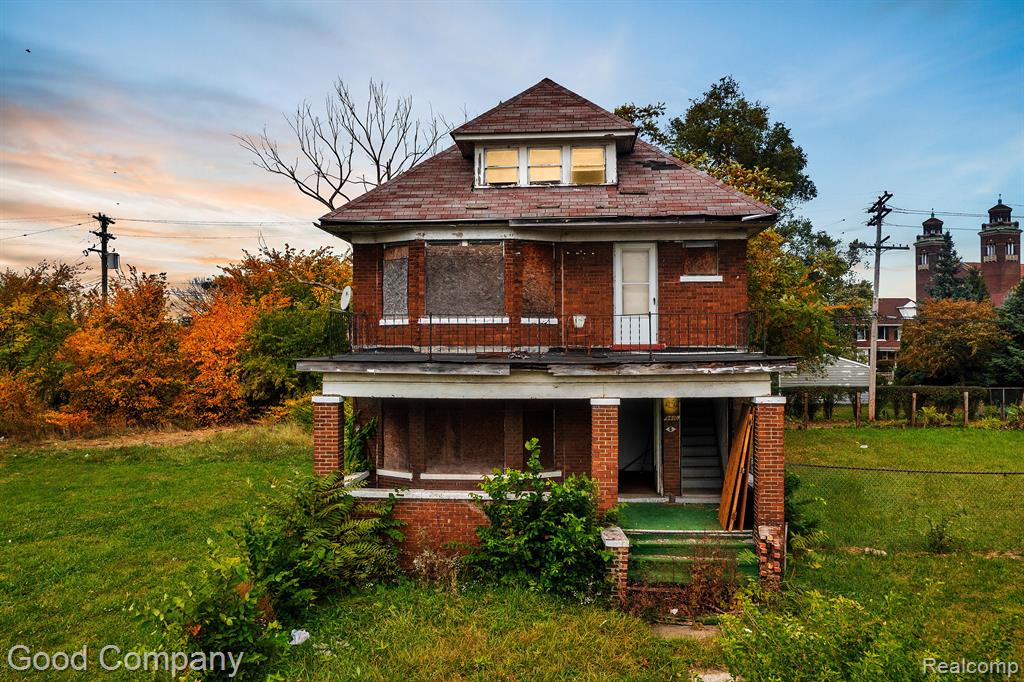 Euclid St, Detroit, MI 48204