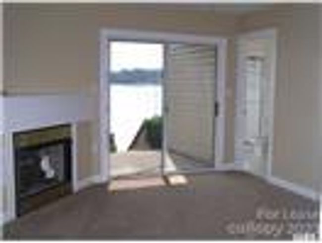 14055 Queens Harbor Rd, Townhouse with 3 bedrooms, 4 bathrooms and null parking in Charlotte NC | Image 5