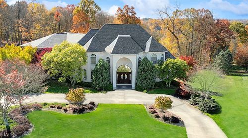 282 Orlando Mnr, Wintersville, OH, 43953-7649 | Card Image