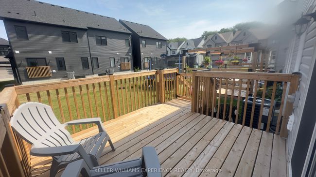 115 Addison St, Condo with 3 bedrooms, 3 bathrooms and 1 parking in Clarksburg ON | Image 13